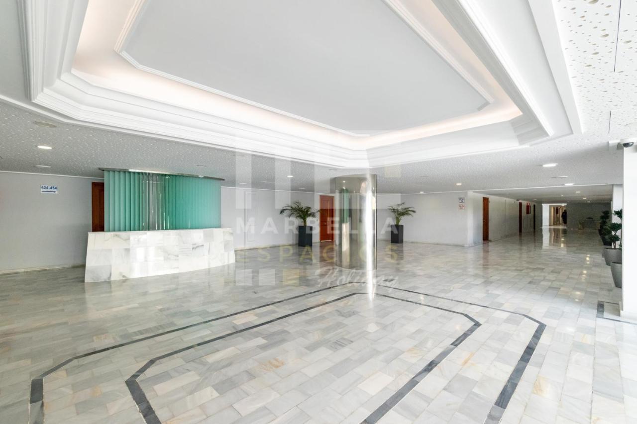 Suite 208, Close To The Beach, 2 Bedroom,Golden Mile Marbella Exterior photo